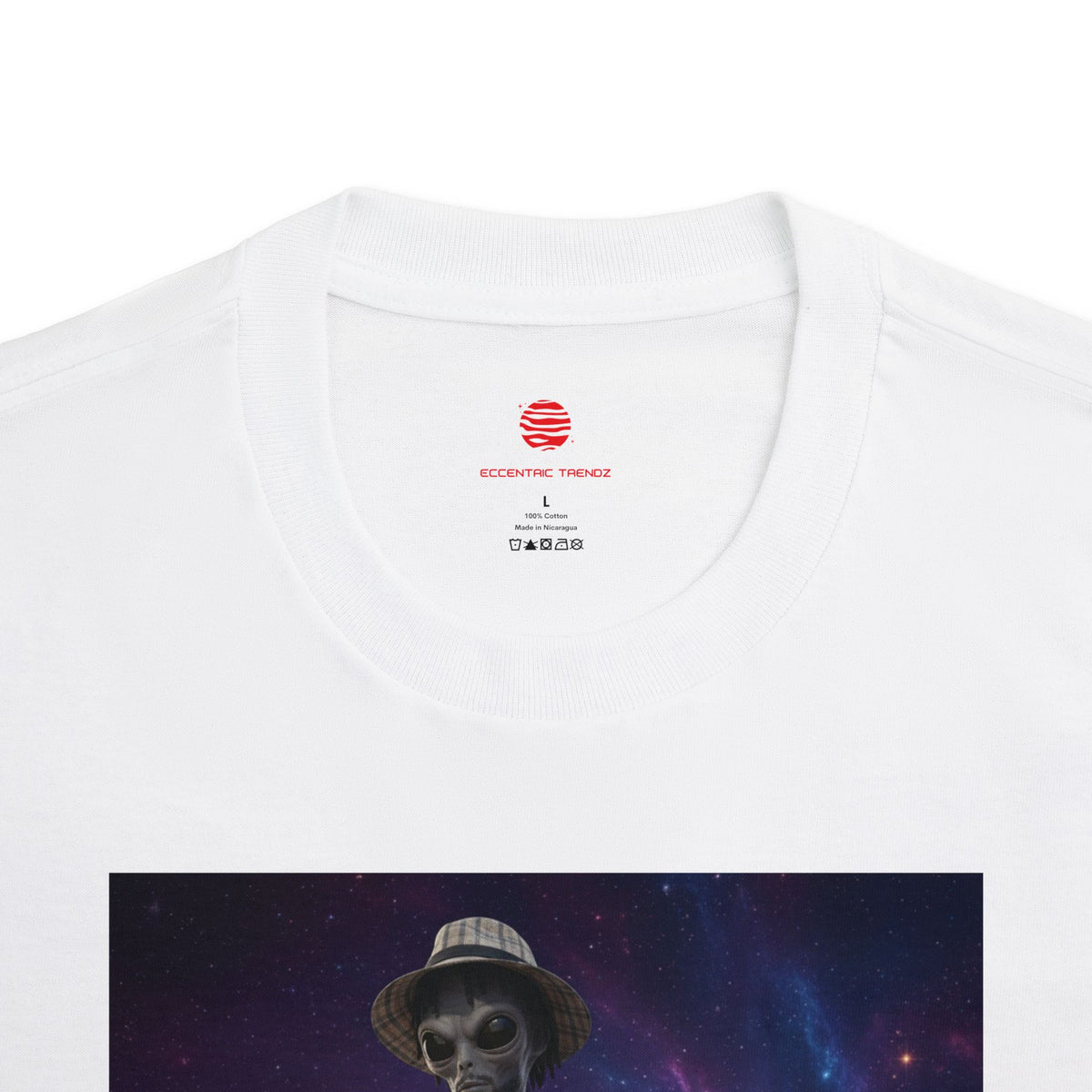 Eccentric Trendz dapper d & nova Minimal Graphic Tee